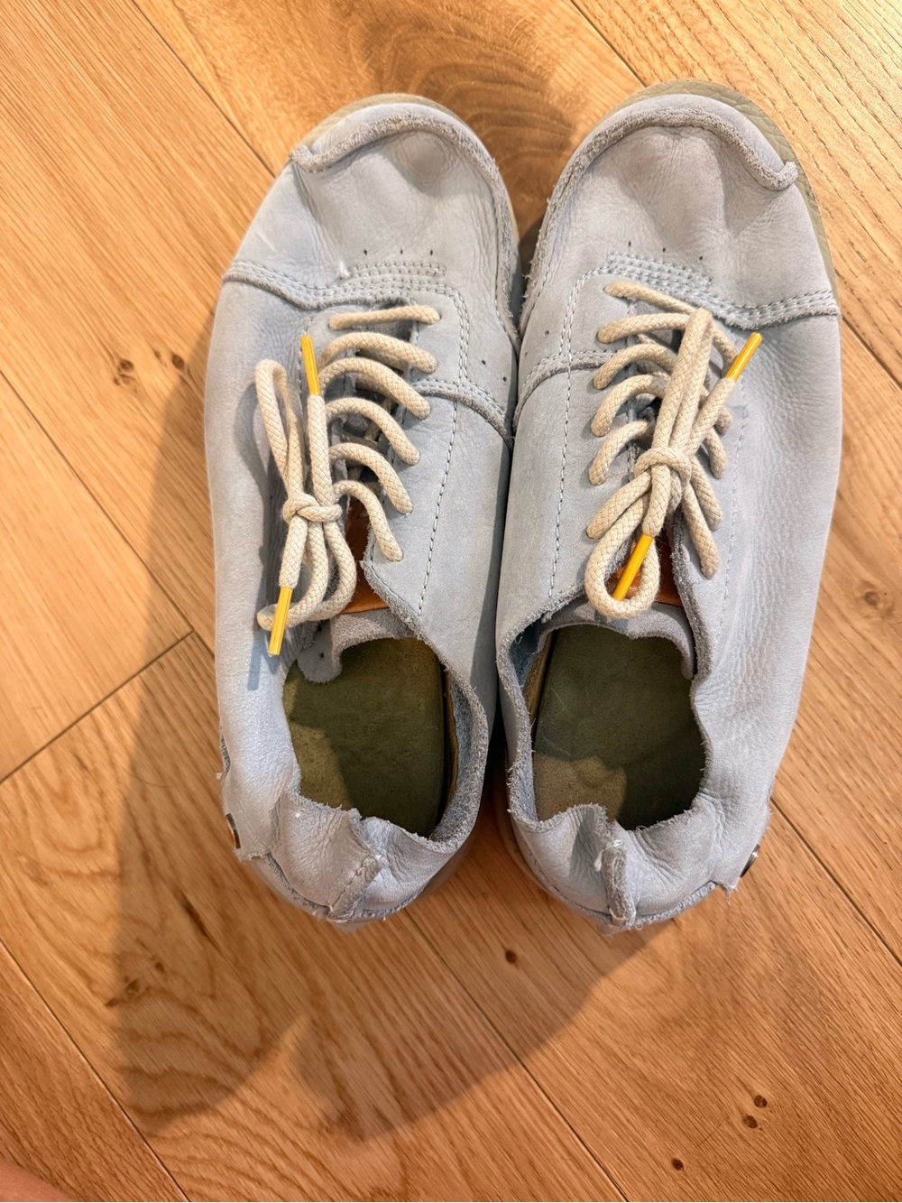 Satorisan sneakers. In good condition. Need to clean. Size 38